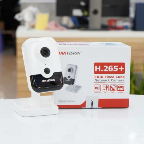 Camera IP Hikvision DS-2CD2421G0-IW(W) | 2MP